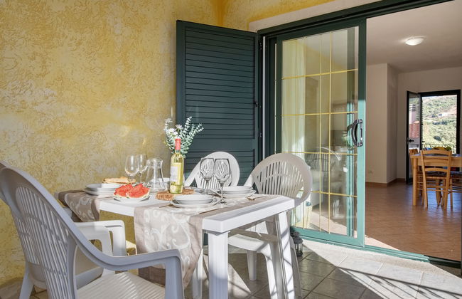 Apartamento de 3 quartos em Trinità d'Agultu e Vignola com piscina e jardim - Foto 21