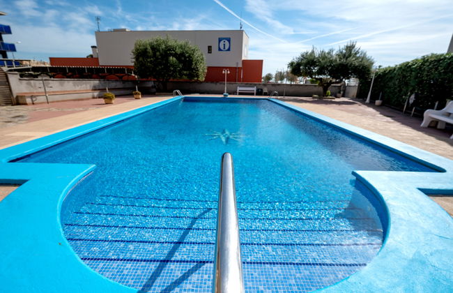 Apartamento de 3 quartos em Cunit com piscina e jardim - Foto 23