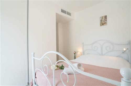 Foto 17 - Apartamento de 2 habitaciones en Fréjus con piscina y vistas al mar