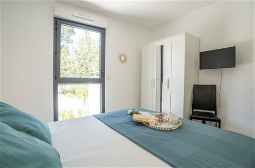 Photo 3 - Appartement de 2 chambres à Fréjus avec piscine et vues à la mer