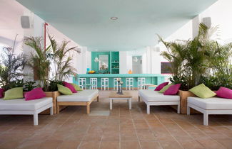 Photo 18 - The Beach Star Ibiza