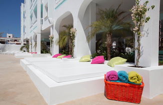 Photo 56 - The Beach Star Ibiza