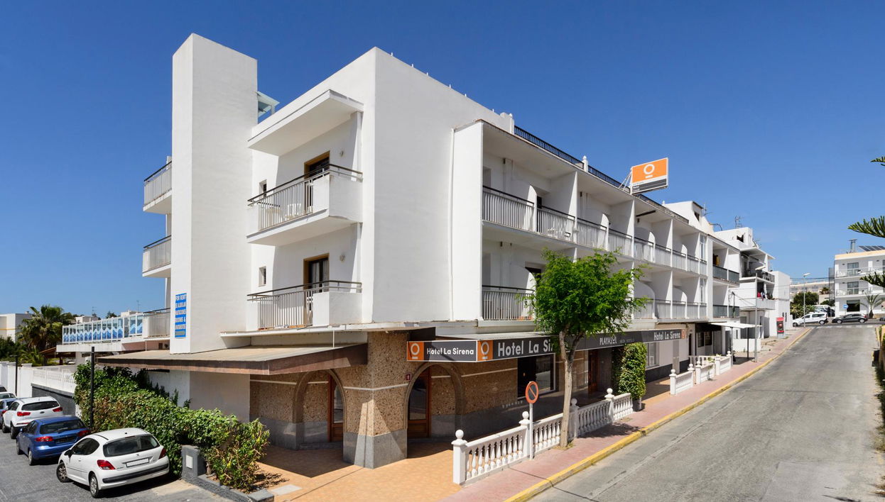 Hotel Club La Sirena - Foto 1