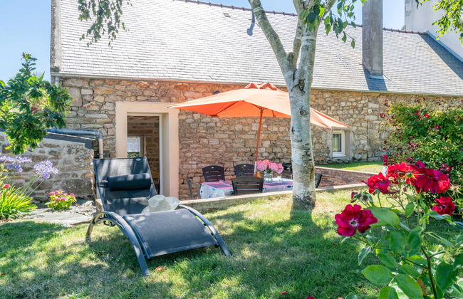 Casa de 4 quartos em Primelin com jardim e terraço - Foto 1