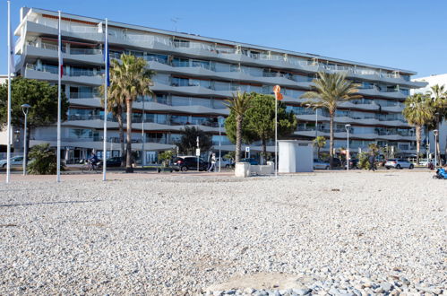 Foto 16 - Apartamento de 1 habitación en Cagnes-sur-Mer con terraza y vistas al mar