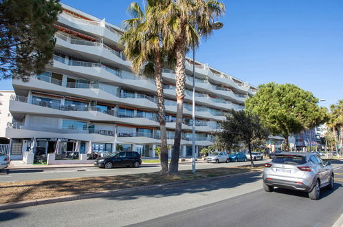 Foto 15 - Apartamento de 1 habitación en Cagnes-sur-Mer con terraza y vistas al mar