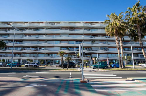 Foto 14 - Apartamento de 1 habitación en Cagnes-sur-Mer con terraza y vistas al mar