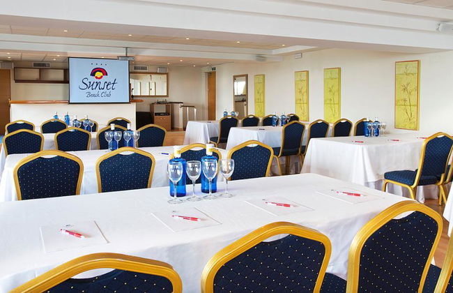 Sunset Beach Club - Photo 16