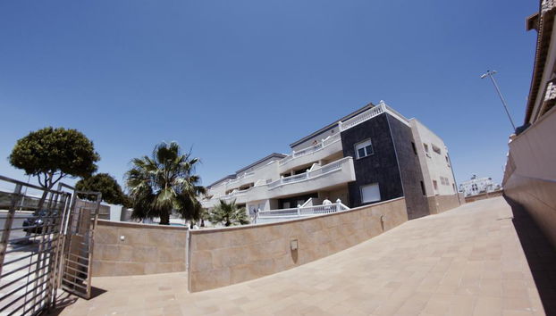 Apartamentos H3 Laguna Playa - Foto 2