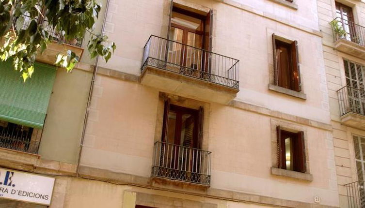 Photo 1 - MH Apartments Liceo