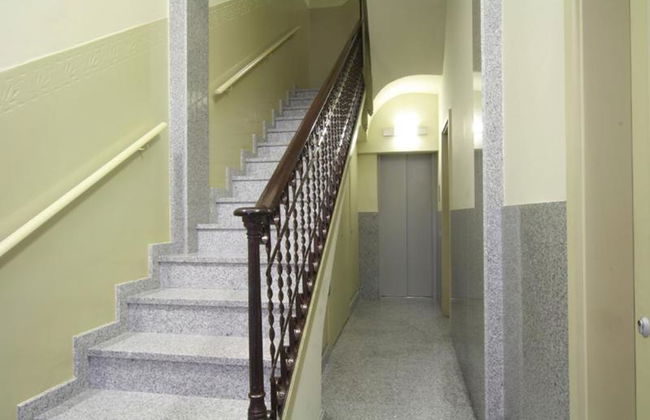Barcelona Sants Station Apartments - Photo 16