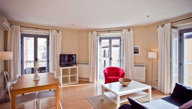 Apartment in the Centre - Photo 2