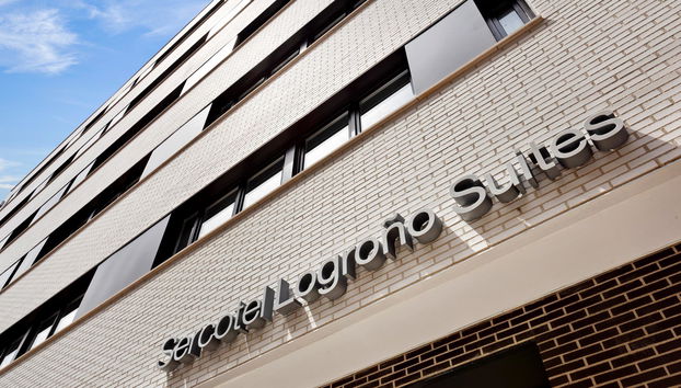 Sercotel Logroño Suites - Photo 3