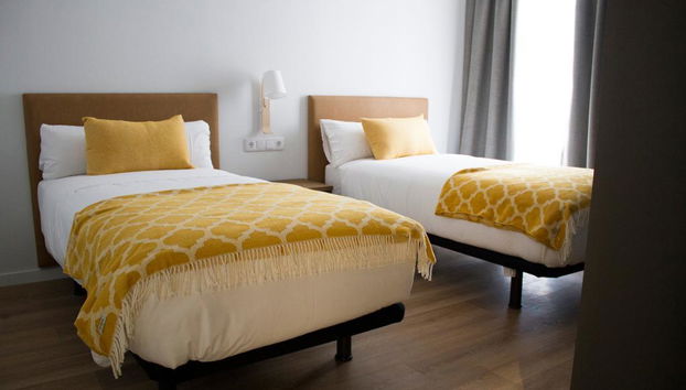 Apartamentos Lux Rosalía - Photo 4