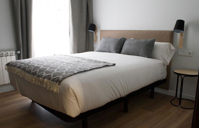 Apartamentos Lux Rosalía - Foto 9