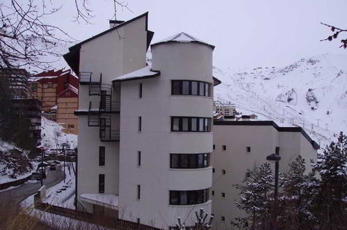 Photo 2 - Apartamentos GHM Gorbea