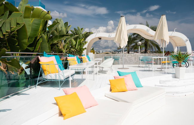 AMA Ibiza Beachfront Suites - Foto 26
