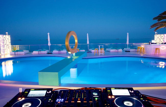AMA Ibiza Beachfront Suites - Foto 10