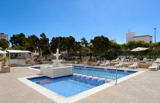 Photo 13 - Apartamentos San Antonio Beach