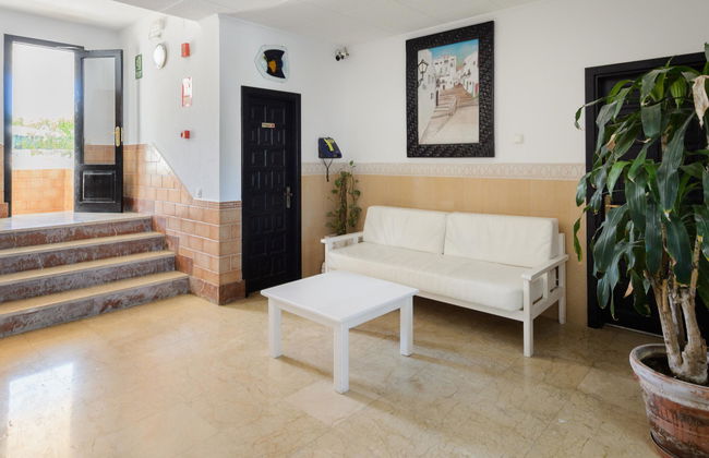 Apartamentos San Antonio Beach - Foto 6