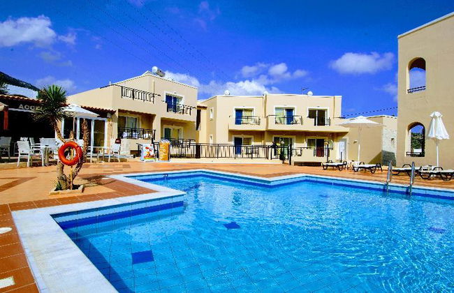 Rainbow Apartments - Photo 3