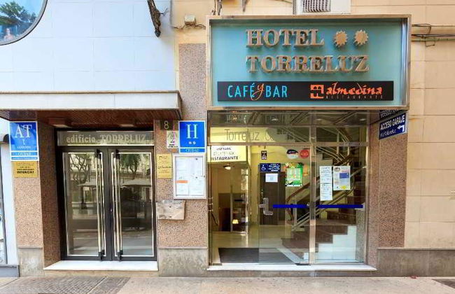 Torreluz Aparthotel - Foto 1