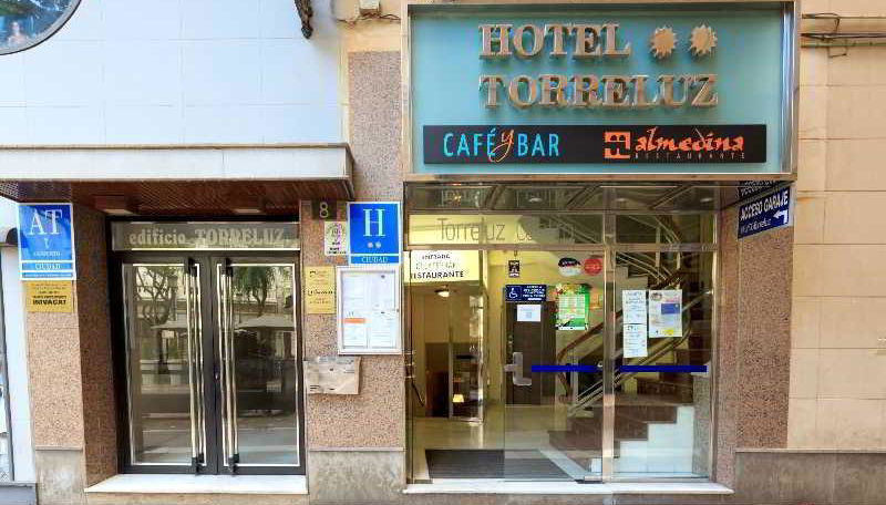 Torreluz Aparthotel - Photo 1