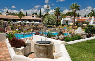 Foto 3 - Rocha Brava Village Resort