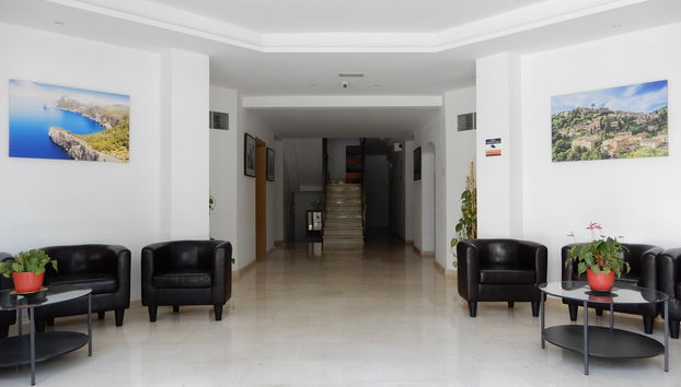 Marina Palmanova Apartamentos - Foto 2