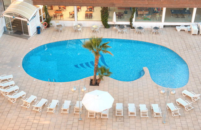 Aparthotel BCL Levante Club - Photo 10