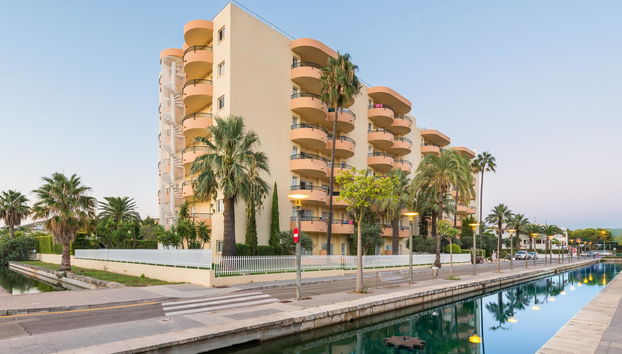 Aparthotel Alcudia Beach - Photo 4