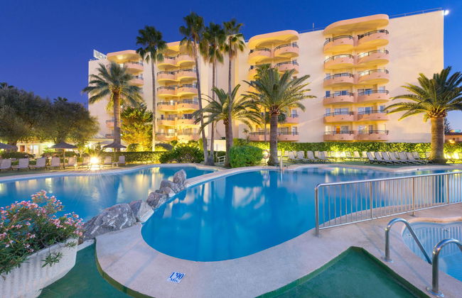 Aparthotel Alcudia Beach - Photo 37