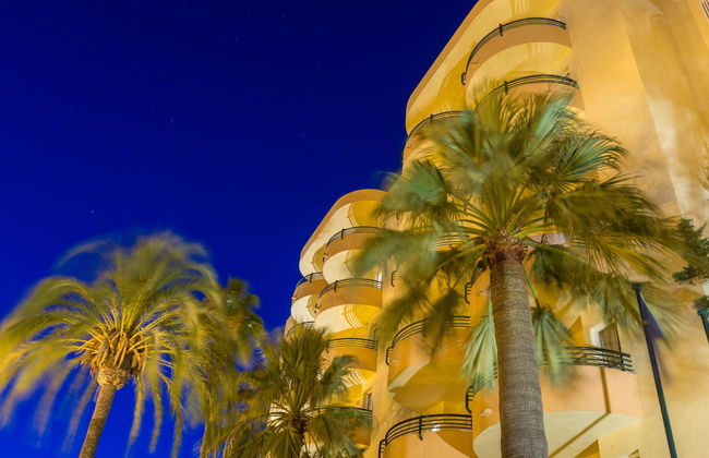 Aparthotel Alcudia Beach - Photo 3