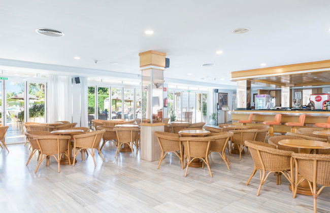 Aparthotel Alcudia Beach - Photo 44