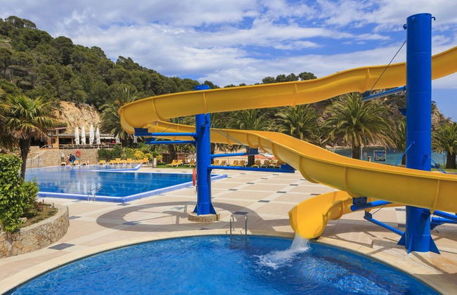 Arenas Resort Giverola - Photo 13