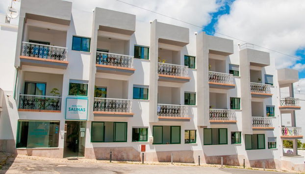 Estudios Salinas - Photo 2