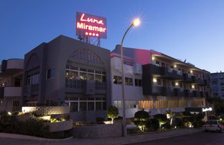 Photo 3 - Luna Miramar Club