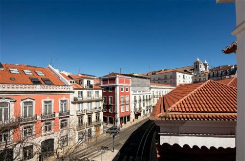 Photo 3 - Lisbon Serviced Apartments - Bairro Alto