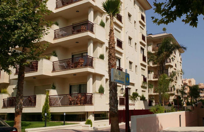 Albir Confort Avenida Apartamentos - Foto 4
