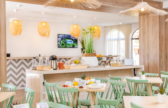 Clube Maria Luisa - Foto 18