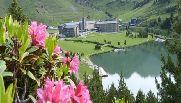 Vall De Nuria Apartamentos - Foto 2