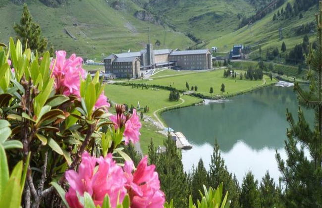 Vall De Nuria Apartamentos - Foto 2