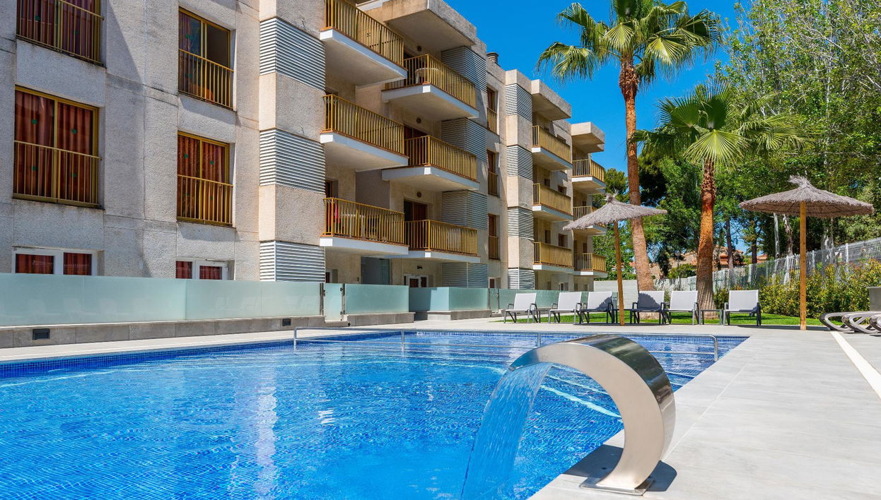 Apartamentos Pins Marina Cambrils - Photo 1