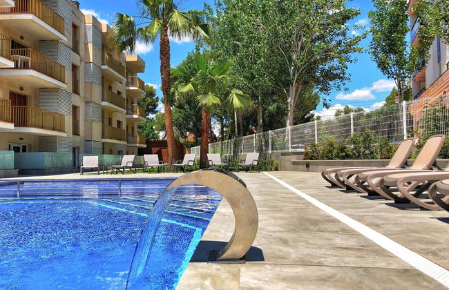 Apartamentos Pins Marina Cambrils - Foto 2
