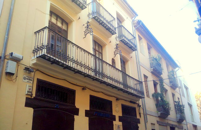 Uptown Apartments - Foto 1