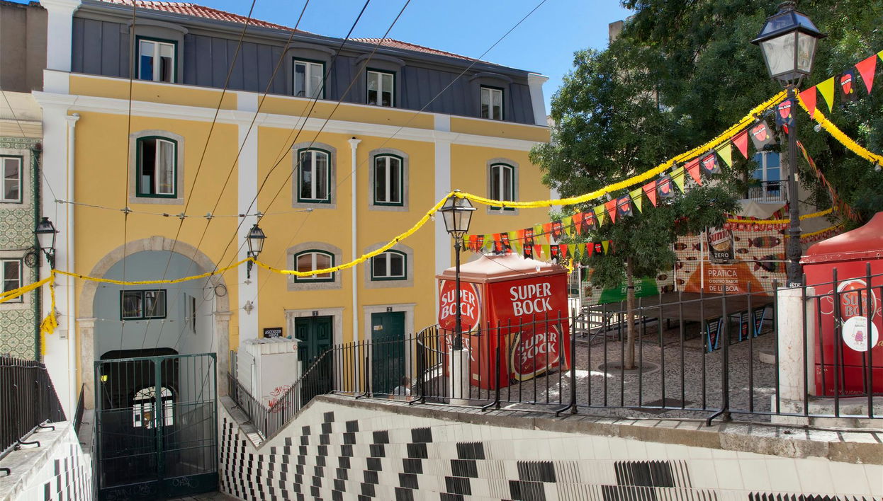 Lisbon Serviced Apartments - Ascensor da Bica - Photo 1