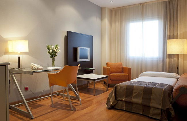 Vertice apartamentos Sevilla Aljarafe - Foto 2