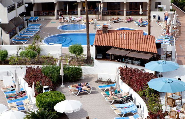 Andorra Aparthotel - Photo 23