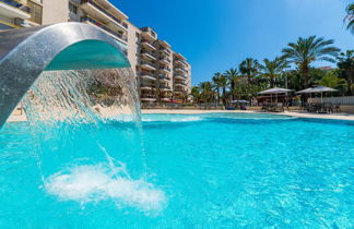 Photo 3 - Rentalmar Salou Playa Family Suites