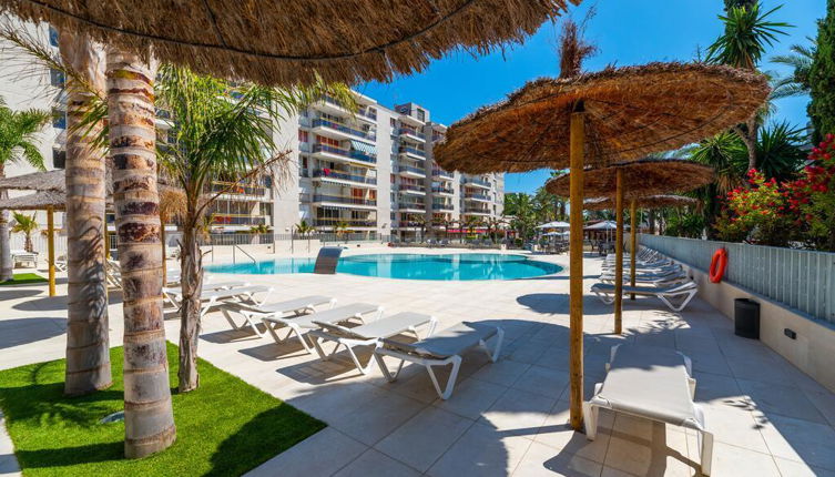 Photo 1 - Rentalmar Salou Playa Family Suites